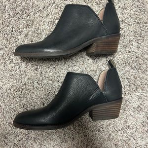 Black Lucky Brand booties